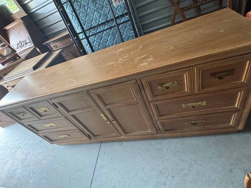 Thomasville dresser