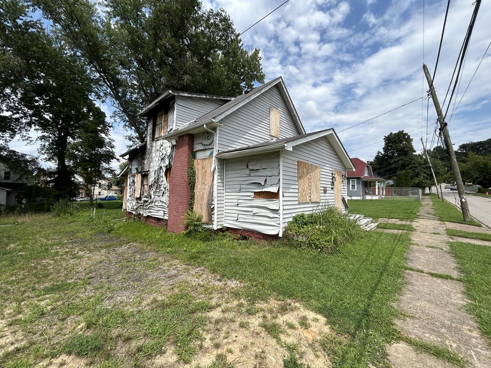 Image for Huntington 3 Bedroom Ideal for a Flip Selling to the Highest Bidder