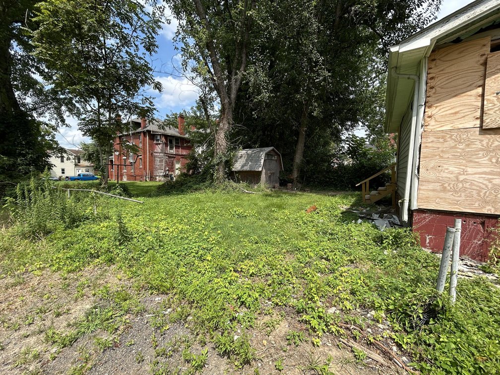 Image for Huntington 3 Bedroom Ideal for a Flip Selling to the Highest Bidder