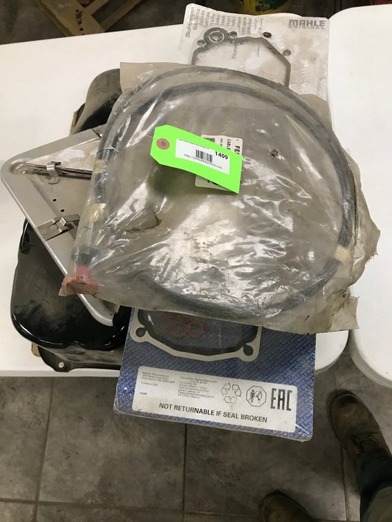 Truck Part, Hazard Material Lacquer, Oil Pan