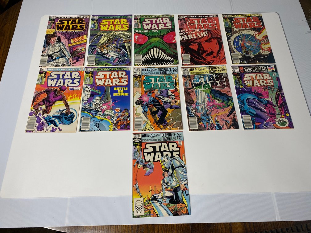 Vintage Star Wars Marvel comic books
