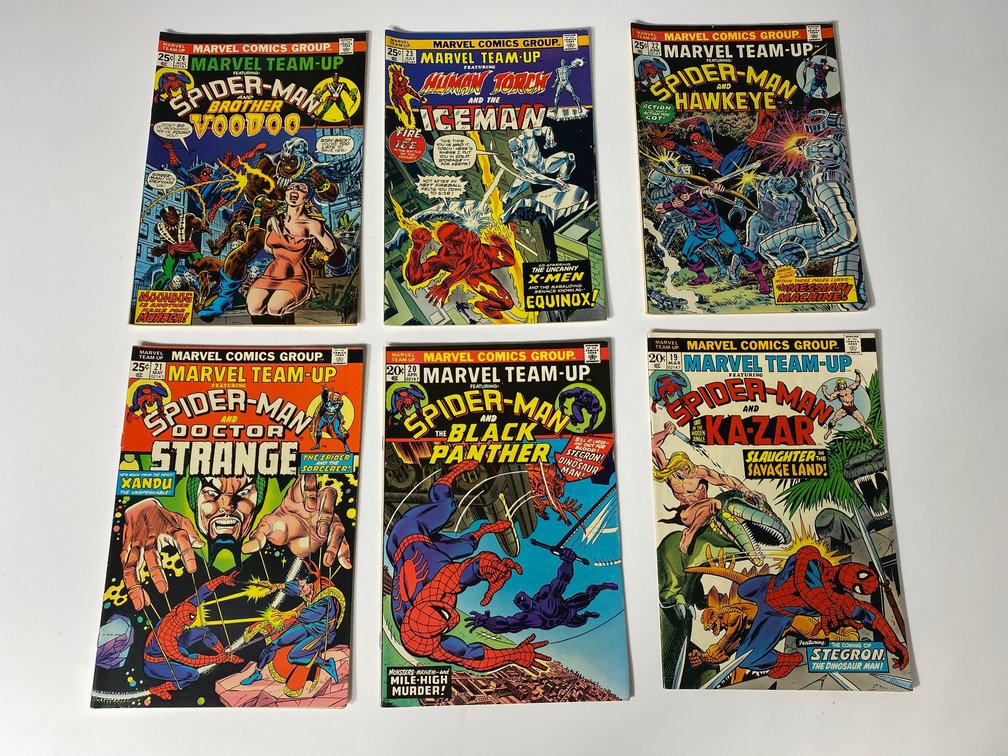 Vintage Marvel Team Up comic books