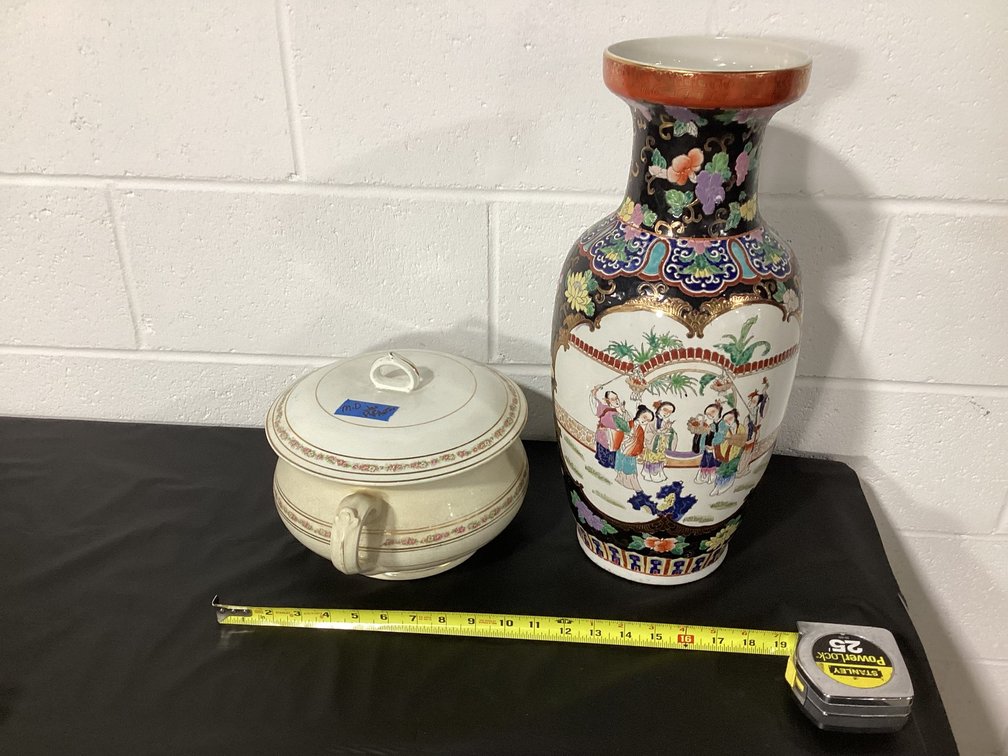 1-18 Inch Vase, 1-7x10 Chamber Pot