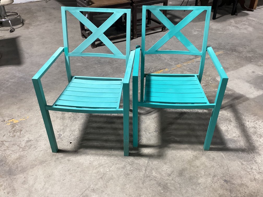 2-Metal Patio chairs