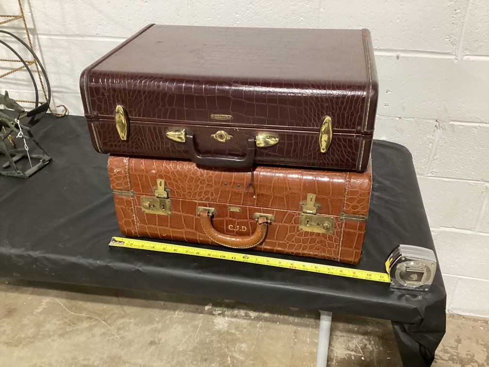 Pair of 2 Vintage Suitcases