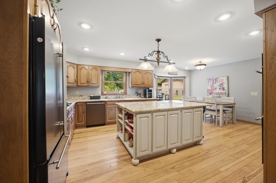 Image for Incredible 5 Bedroom Brick Home on 3.55 Acres in Cross Lanes
