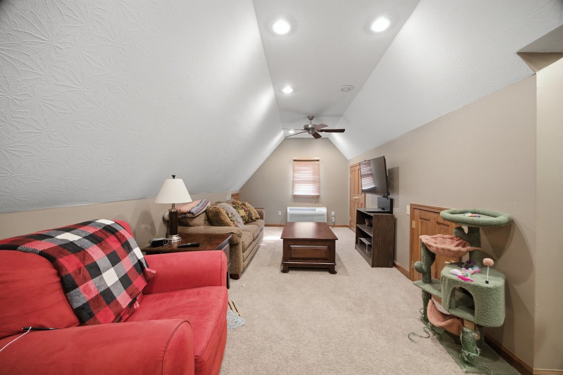 Image for Incredible 5 Bedroom Brick Home on 3.55 Acres in Cross Lanes