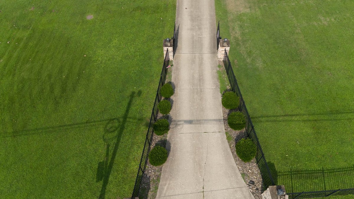 Image for Incredible 5 Bedroom Brick Home on 3.55 Acres in Cross Lanes