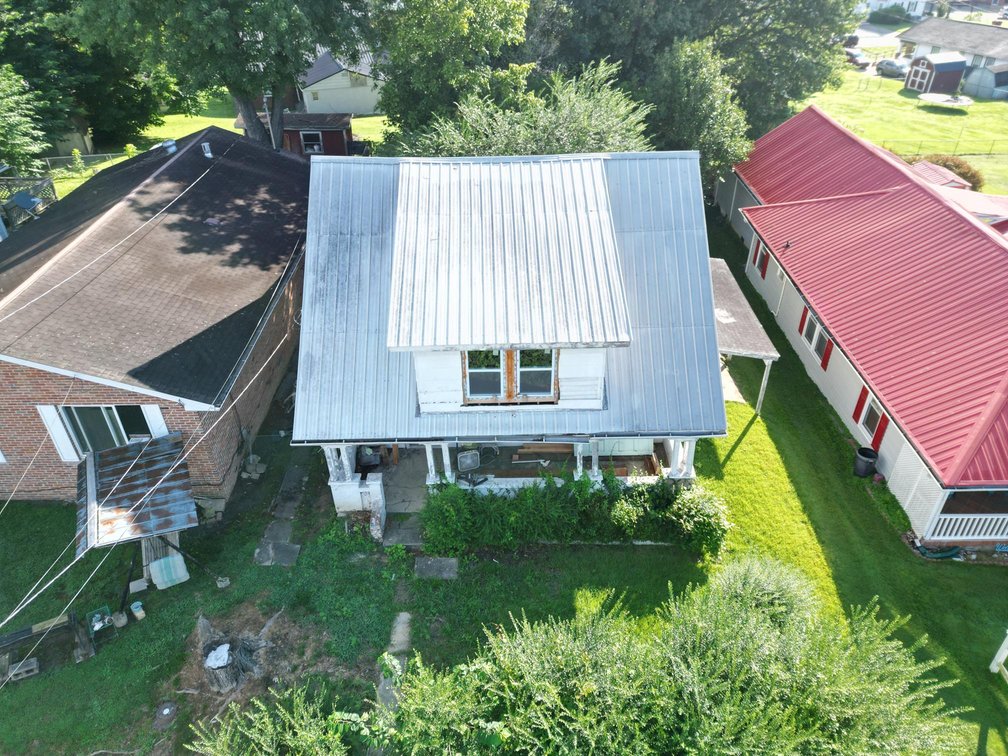 Image for Hurricane Project Home in a Great Location Selling to the Highest Bidder