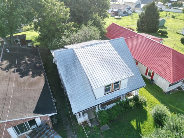 Image for Hurricane Project Home in a Great Location Selling to the Highest Bidder