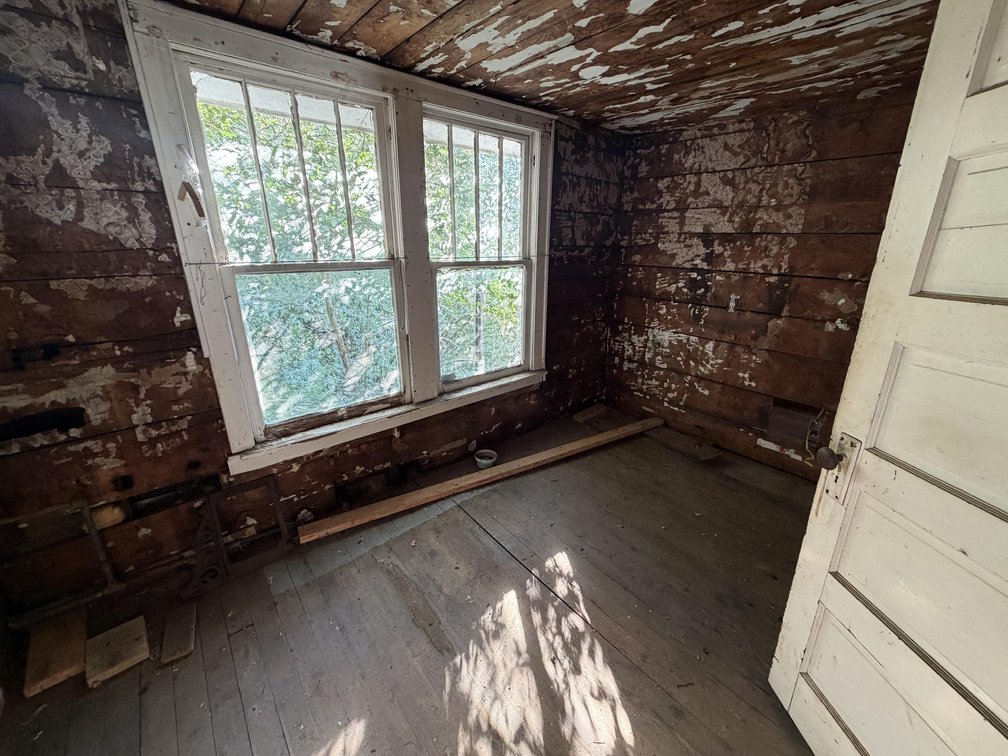 Image for Hurricane Project Home in a Great Location Selling to the Highest Bidder