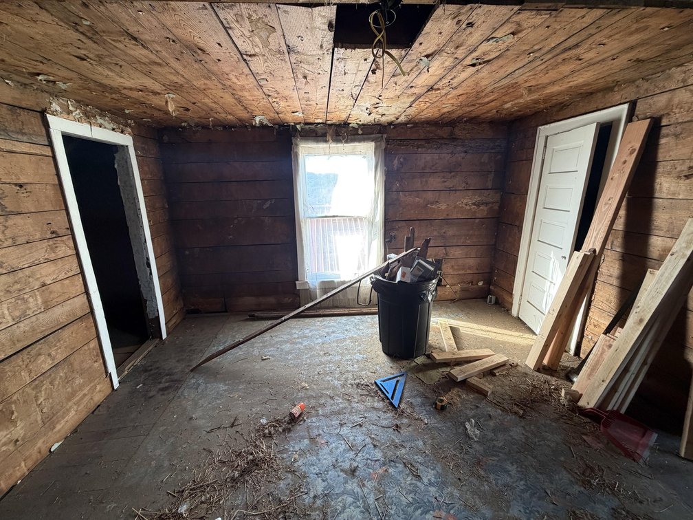 Image for Hurricane Project Home in a Great Location Selling to the Highest Bidder