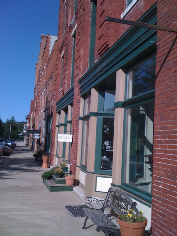 Image for 3,960 +/- Sqft Retail Storefront in Thomas