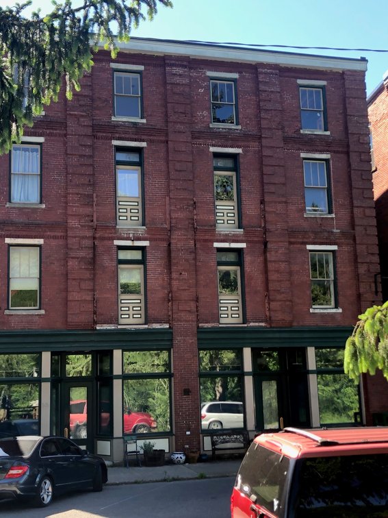 Image for 3,960 +/- Sqft Retail Storefront in Thomas