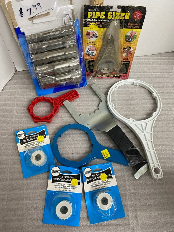 Pipe sizers, filter wrenches for pull type filters