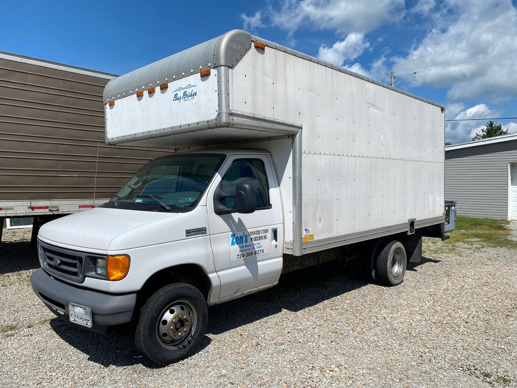 2007 Ford E450 Super Duty box truck