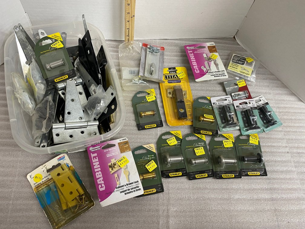 Misc. lot of hardware