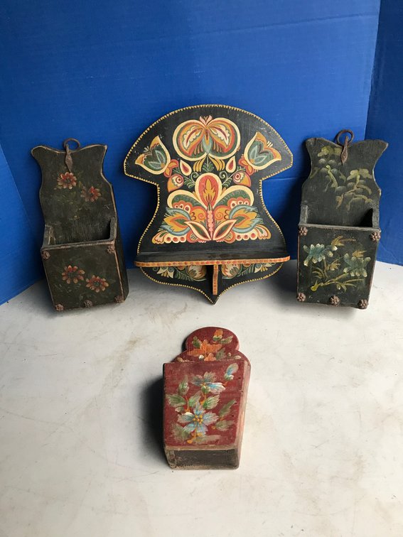 Primitive Painted Wall Hangings