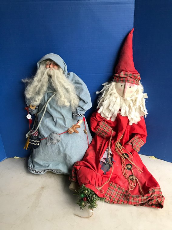 2-Santas