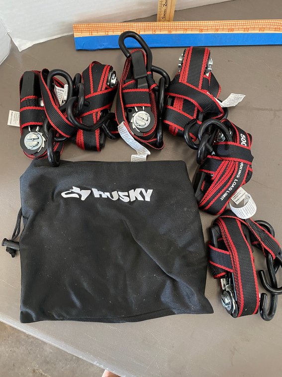6-Husky Rachet Straps