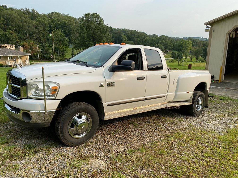2007 Dodge 3500 Heavy duty Crew Cab Pick Up Truck