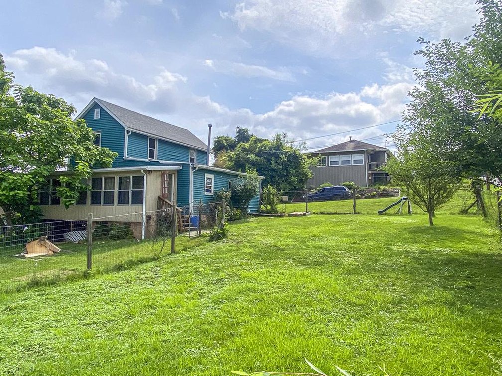 Image for 2 Story Home on Double Corner Lot in Star City
