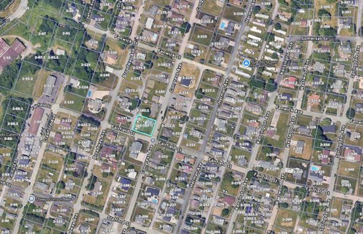 Image for 2 Story Home on Double Corner Lot in Star City