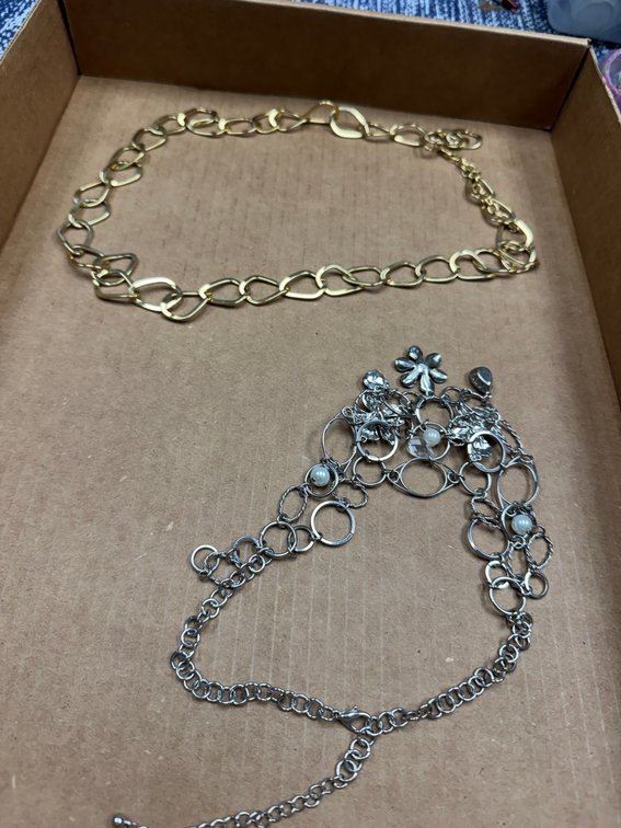 metal necklaces