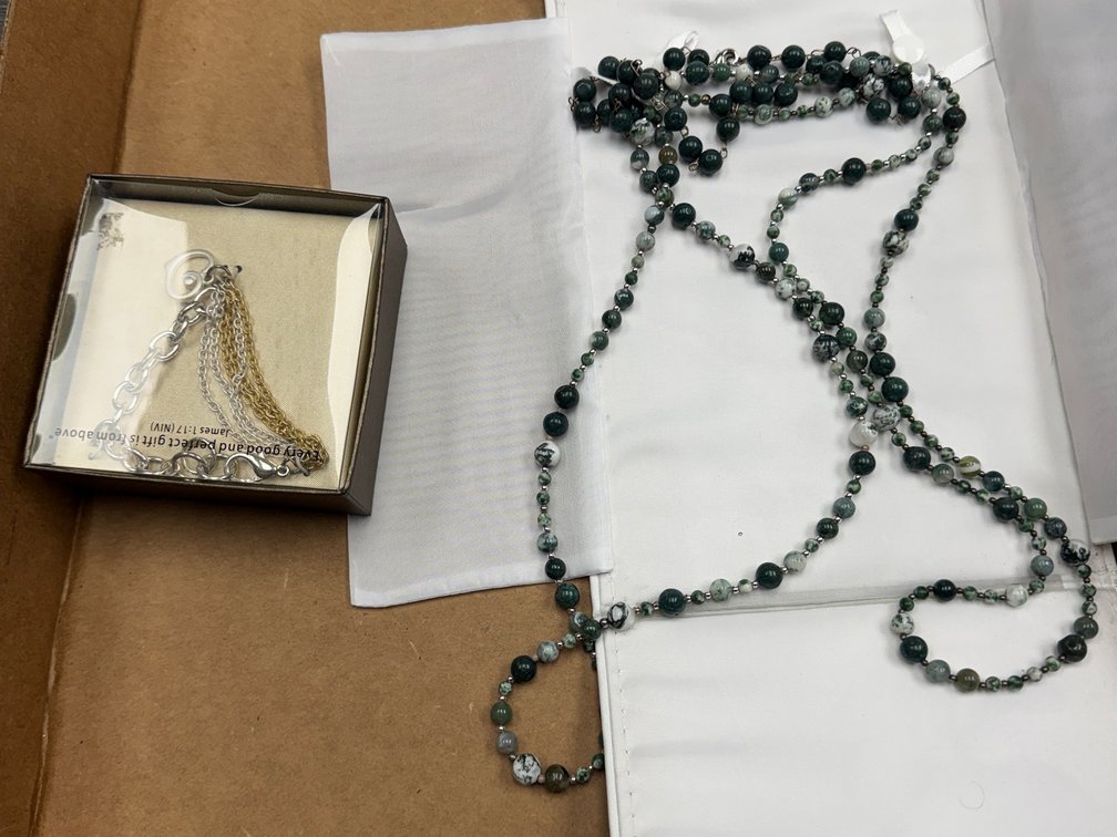 Green Stone Beaded Jewelry Set & Inspirational Multi-Chain Bracelet