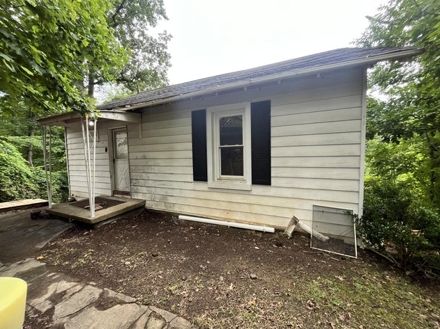 Image for Charleston 3 Bedroom Selling to the Highest Bidder