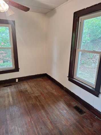 Image for Charleston 3 Bedroom Selling to the Highest Bidder