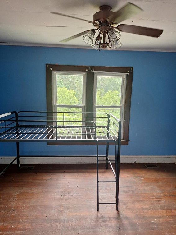 Image for Charleston 3 Bedroom Selling to the Highest Bidder