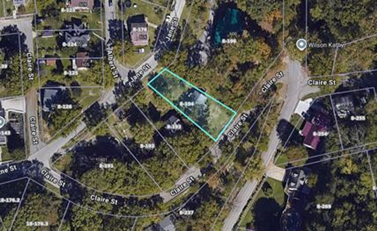 Image for Charleston 3 Bedroom Selling to the Highest Bidder