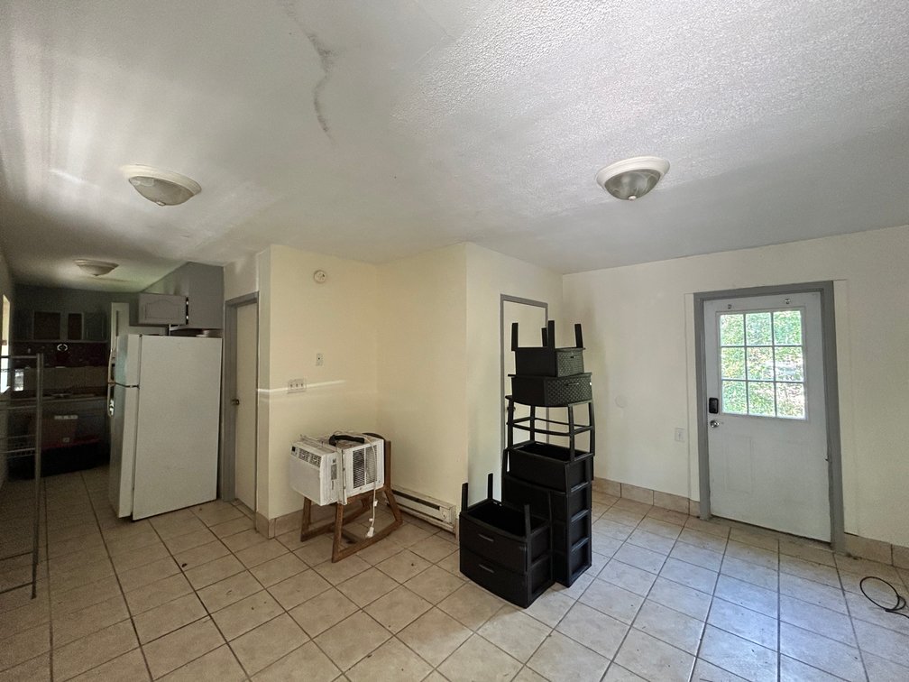 Image for SOLD $286,000 - 14 Unit Apartment Building with Manufactured Home Pads in Fairmont