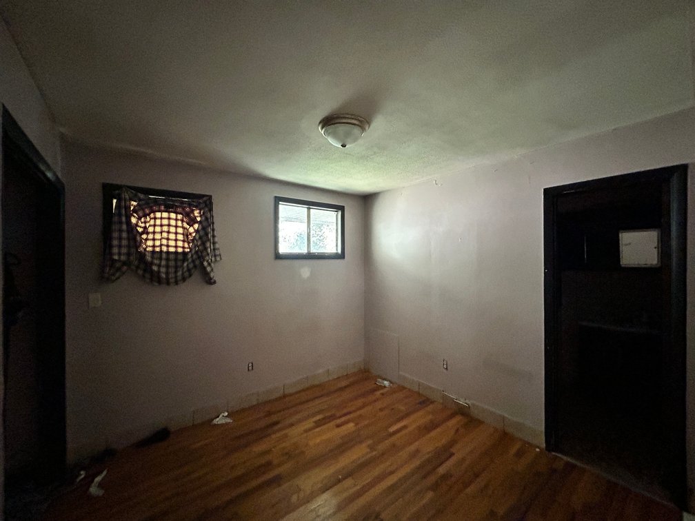 Image for SOLD $286,000 - 14 Unit Apartment Building with Manufactured Home Pads in Fairmont