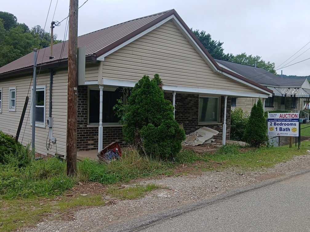 Image for 2 Bedroom Project Home on a Double Lot in Charleston