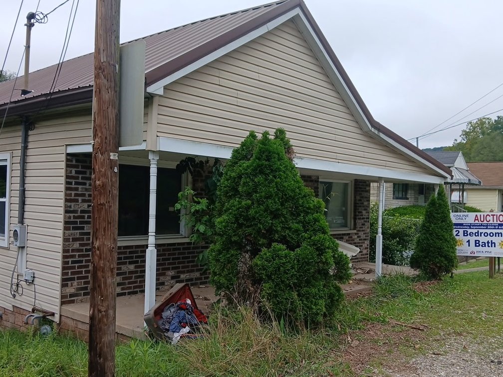 Image for 2 Bedroom Project Home on a Double Lot in Charleston