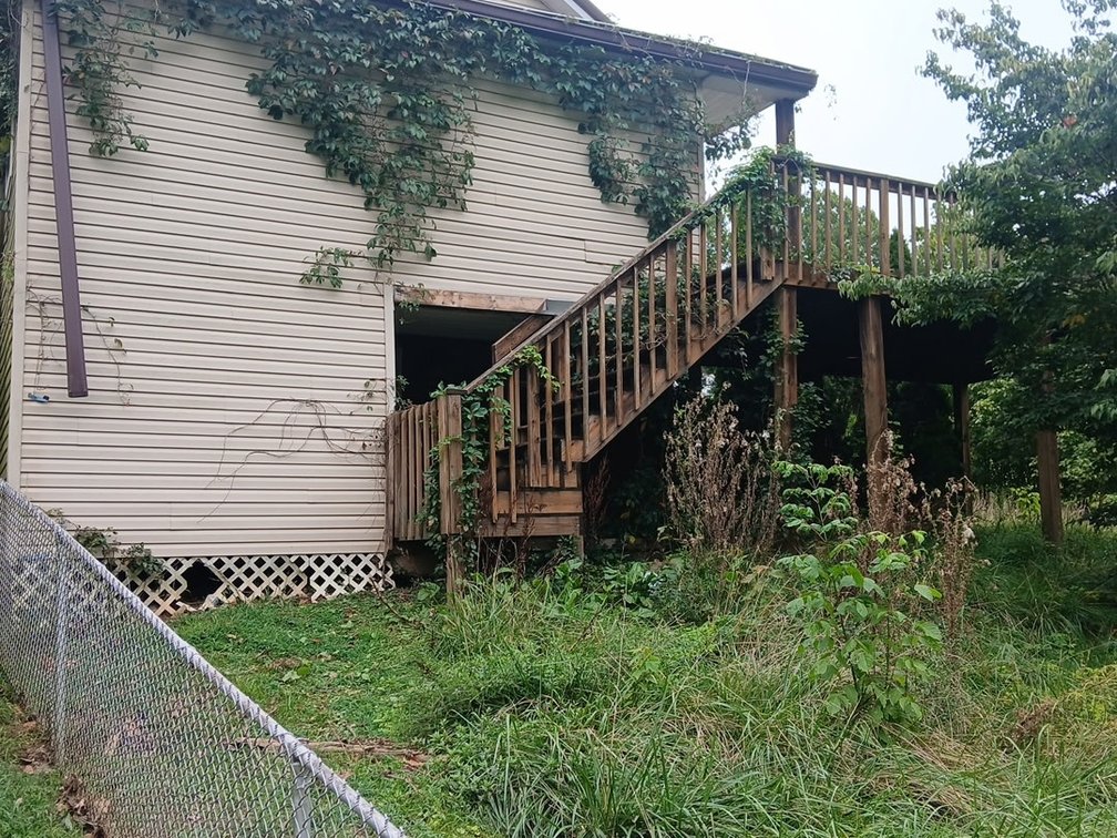 Image for 2 Bedroom Project Home on a Double Lot in Charleston