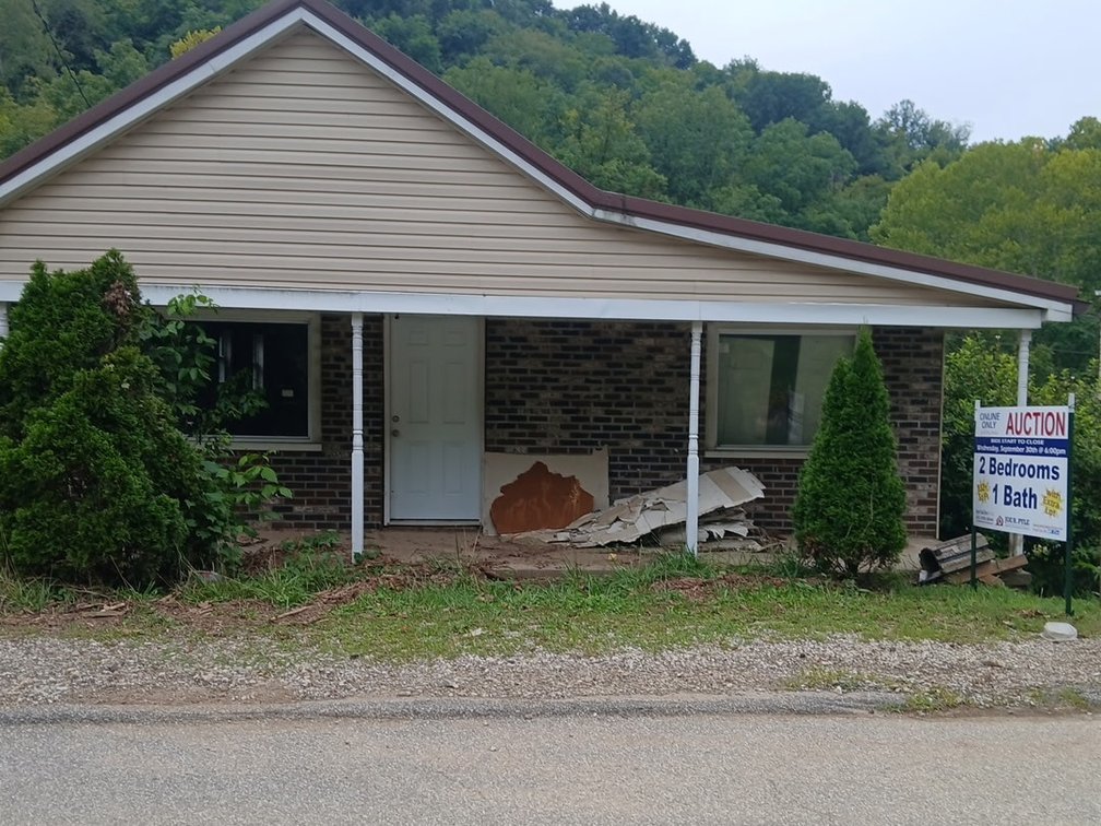 Image for 2 Bedroom Project Home on a Double Lot in Charleston