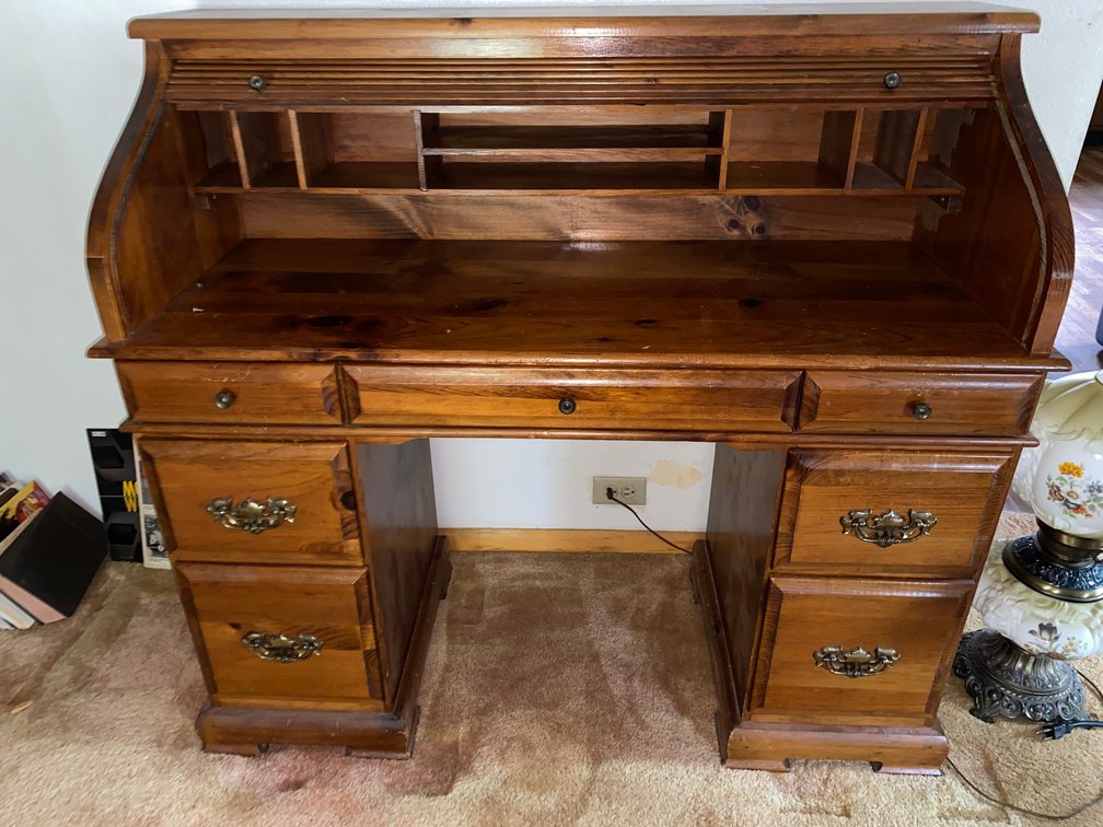 Rolltop desk