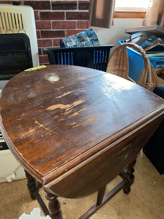 Drop leaf end table, wicker baskets