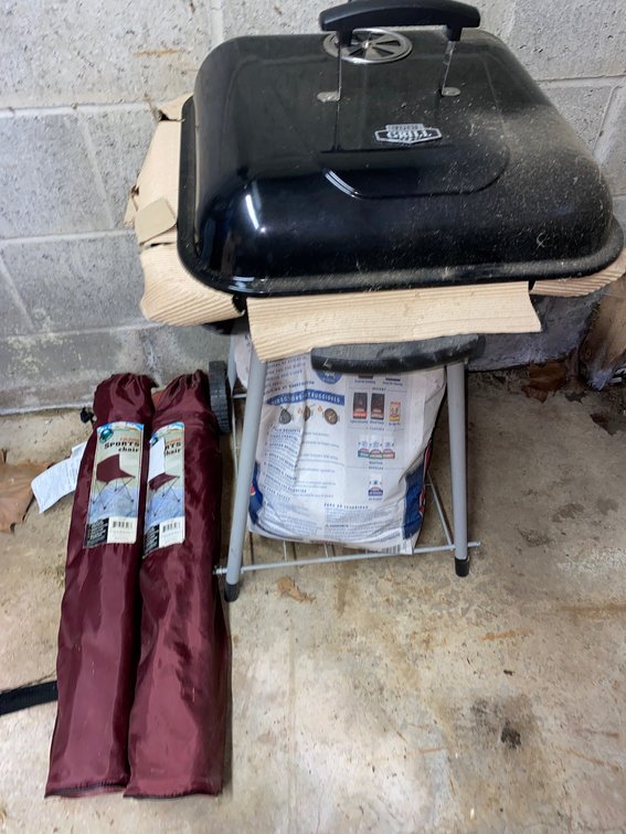 Charcoal grill, charcoal, 2 folding chairs