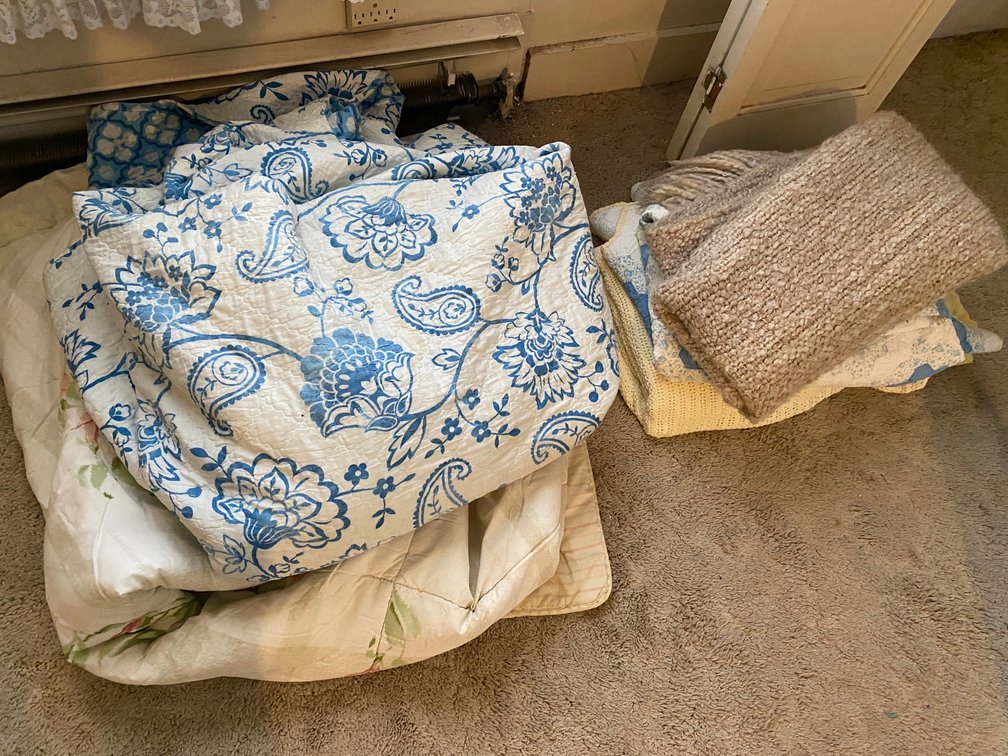Full size quilts, comforter, blankets