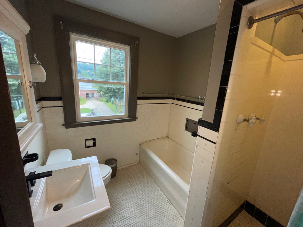 Image for 4 Bedroom Brick Colonial near the State Capitol