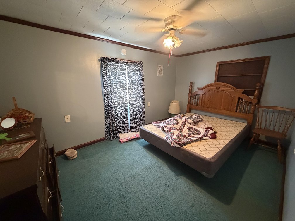 Image for 3 Bedroom on a Large Lot in Charleston Selling to the Highest Bidder