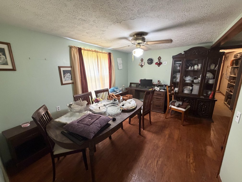 Image for 3 Bedroom on a Large Lot in Charleston Selling to the Highest Bidder