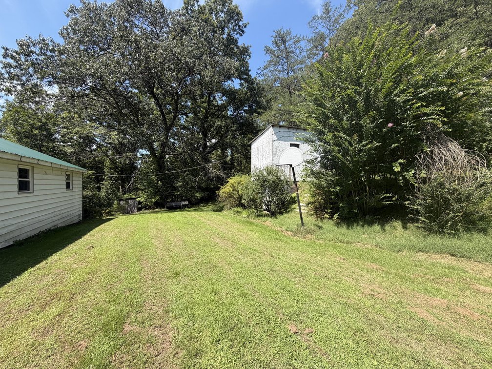 Image for 3 Bedroom on a Large Lot in Charleston Selling to the Highest Bidder