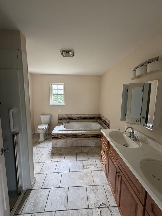Image for Spacious 4 Bedroom in Chapmanville