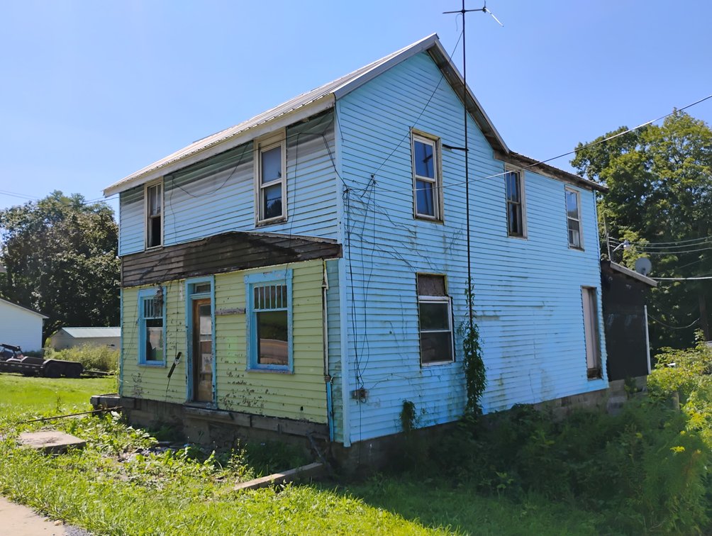 Image for 4 Bedroom Renovation Property in Terra Alta Selling to the Highest Bidder