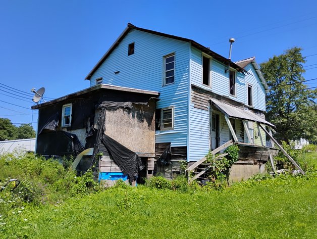 Image for 4 Bedroom Renovation Property in Terra Alta Selling to the Highest Bidder